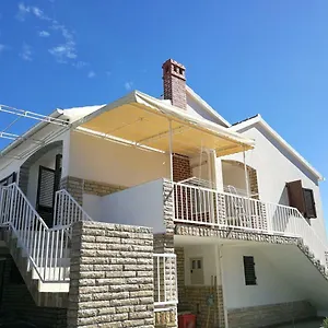 apartment-a-kus-ugljan.hotelinzadar.com/